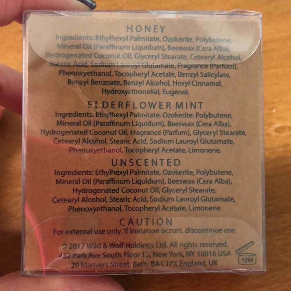 Lucky Brand Lip Balm Set - Picture 4 of 5